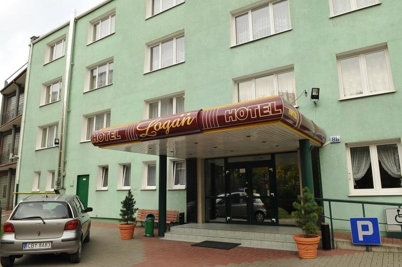 Hotel Logan Быдгощ Экстерьер фото