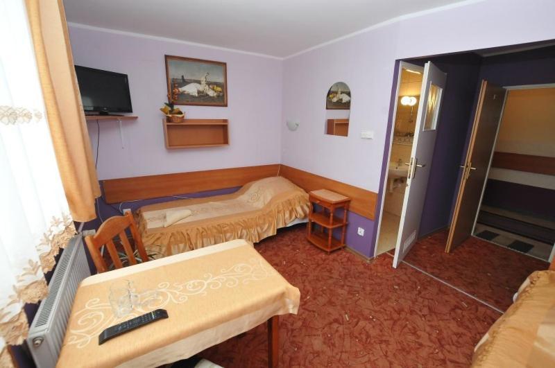 Hotel Logan Быдгощ Номер фото